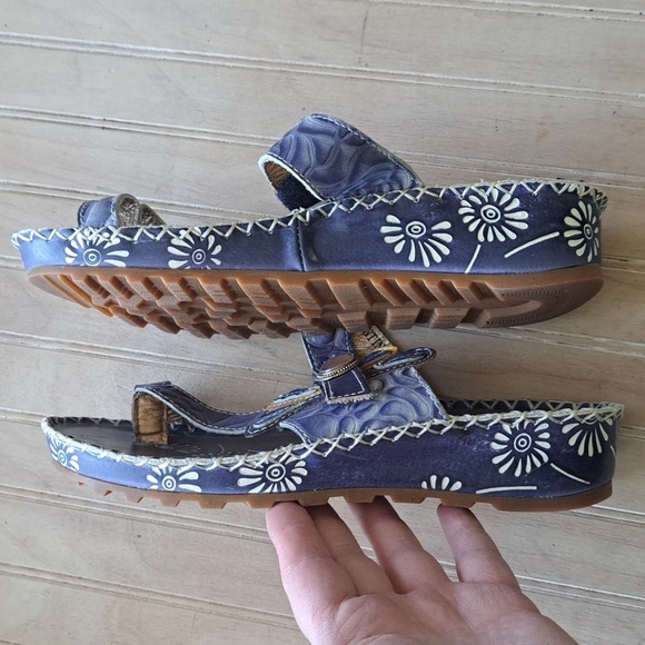 Spring Step Florentina Floral Leather Adjustable Strap Comfort Wedge Sandal - Picture 14 of 15